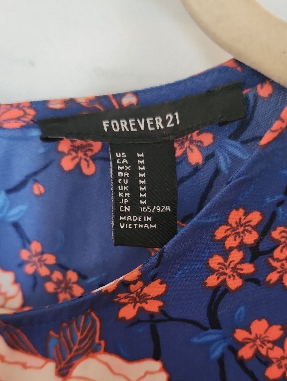 Forever 21 Blue Floral Mini Dress with Red And White Blooms - Picture 5 of 6